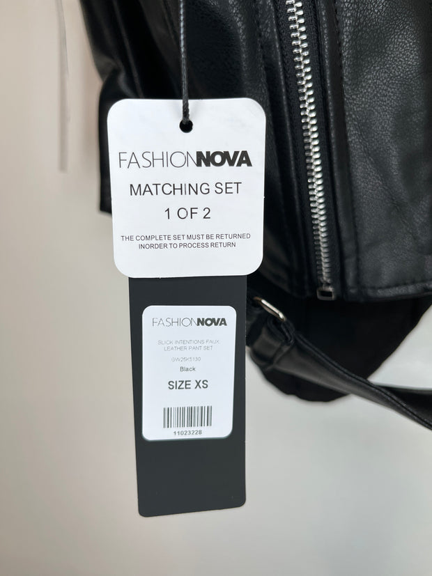 Fashion Nova Blk Pleather Set