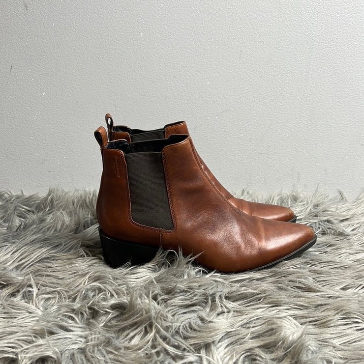 Vagabond Brown Boots