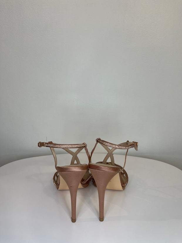Le Chat. Blush Reinstone Heels