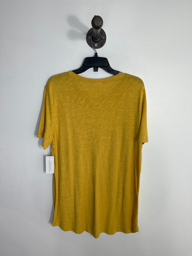 Black Bow Yellow Tee