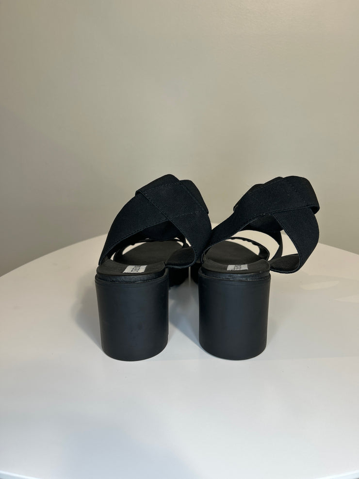 Steve. M Blk Strappy Heels