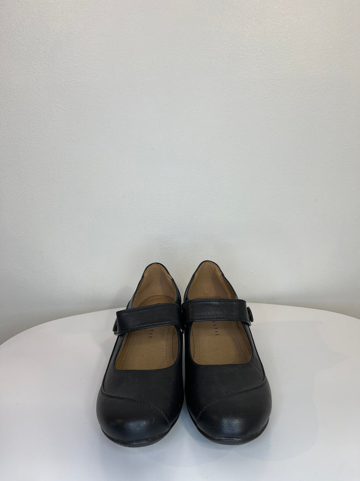 Kelly & Katie Black Small Heel