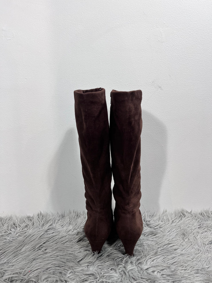 Liz Claiborne Brn Suede Boots