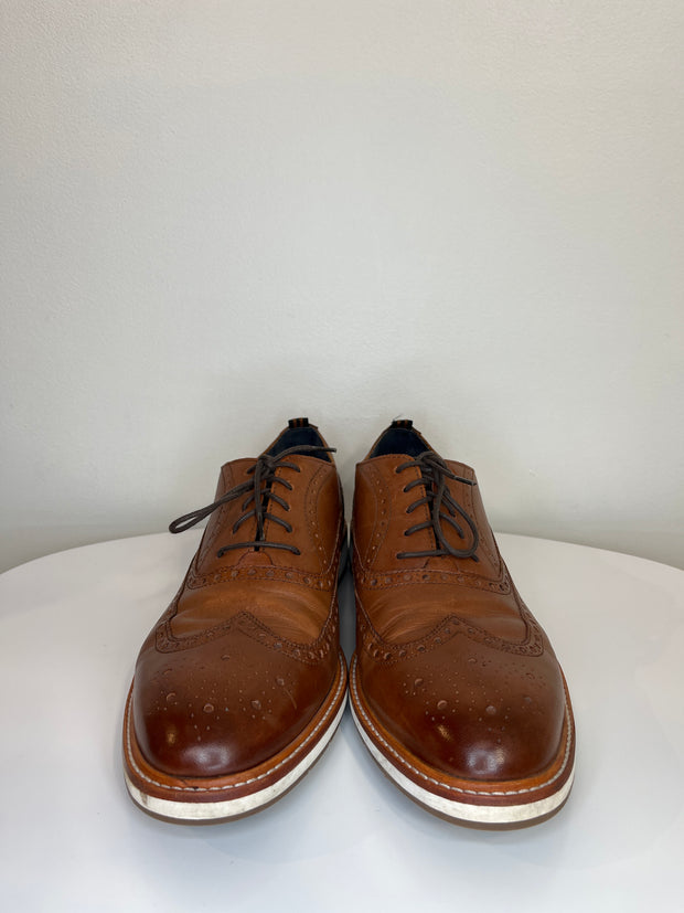 Cole H. Brn Leather Dress Shoe