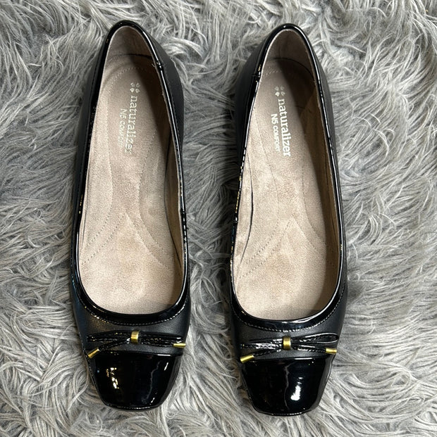 Naturalizer Black Flats