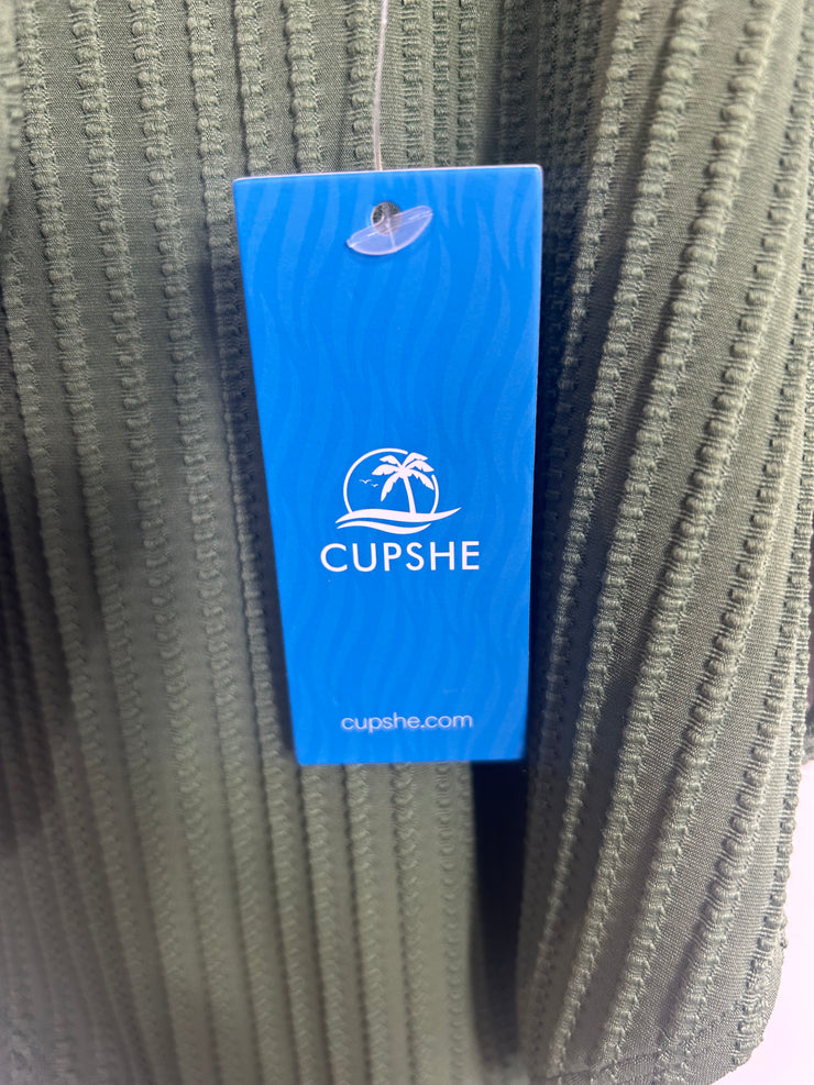 Cupshe Green One Piece – LeivItOrLoveIt