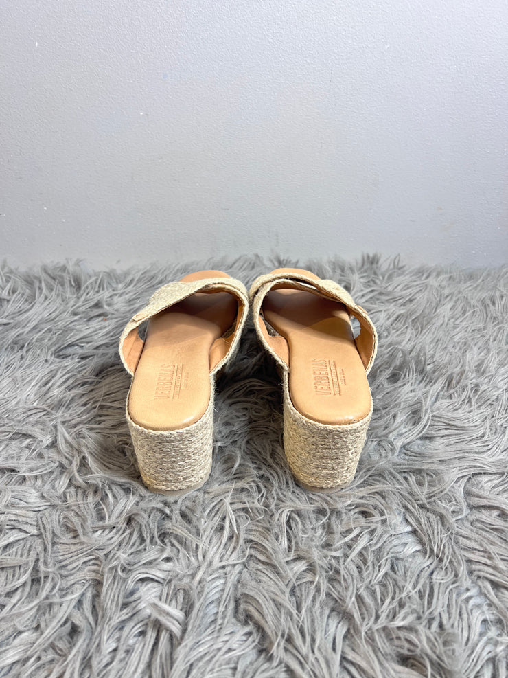 Verbenas Beige Platform Sandal