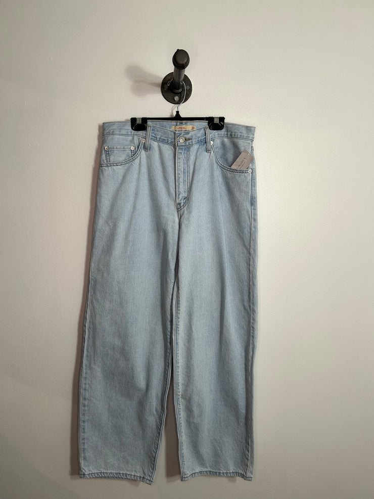 Levi Light Wash Jeans