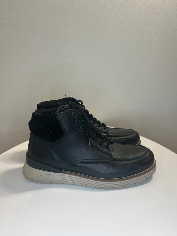 Steve Madden Black Sneakers