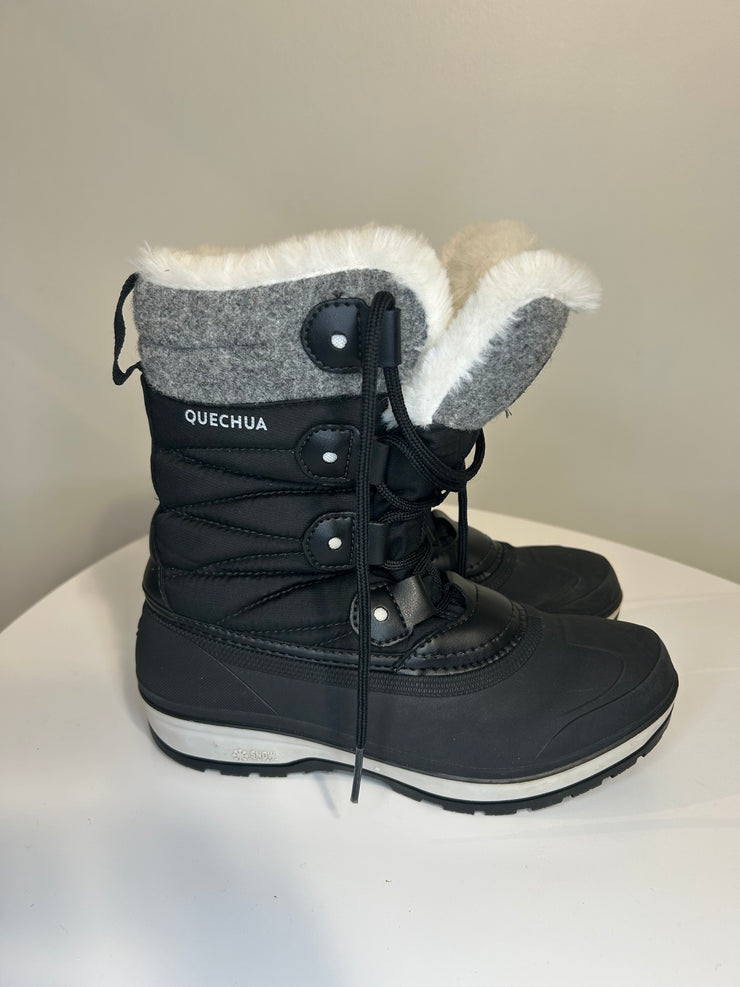 Quechua Black Snow Boots