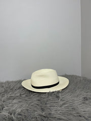 Sombrero beige Alixiliary