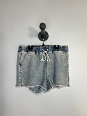 Design Lab Distress Jean Short