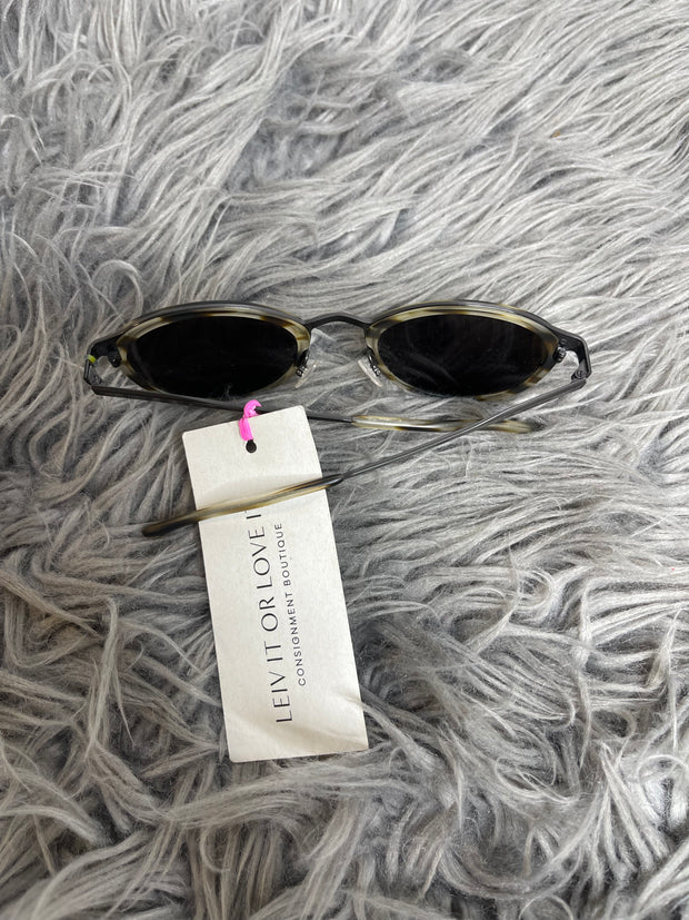 Vinyl Factory Tortoise Sunnies