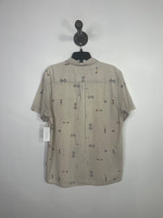 Patag. Beige Pattern Button Up
