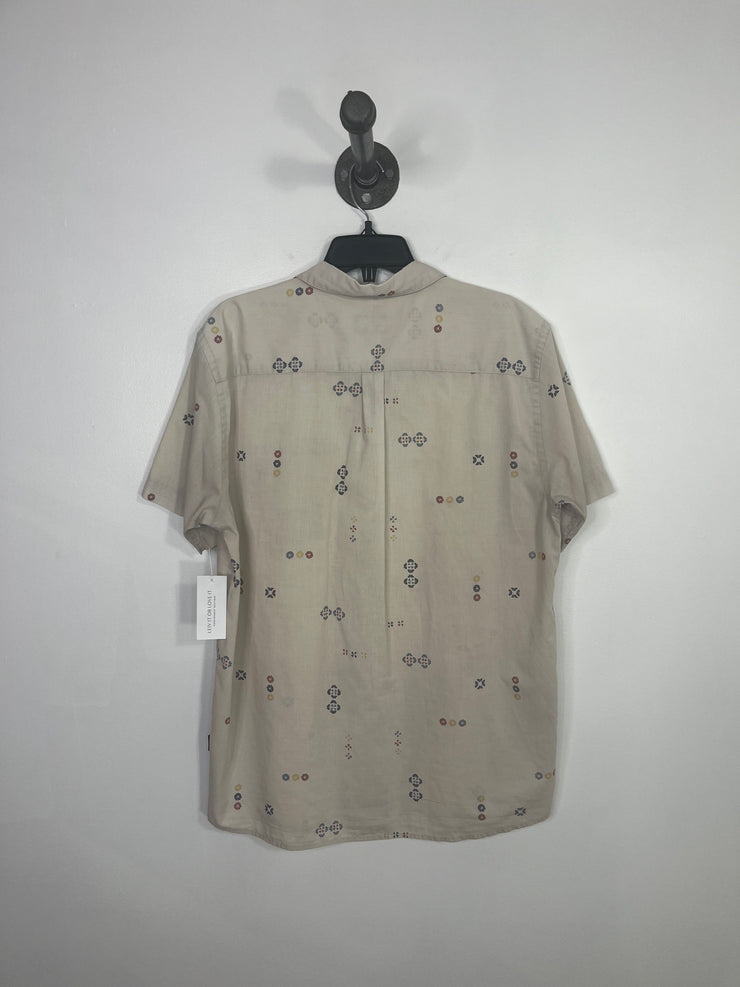 Patag. Beige Pattern Button Up