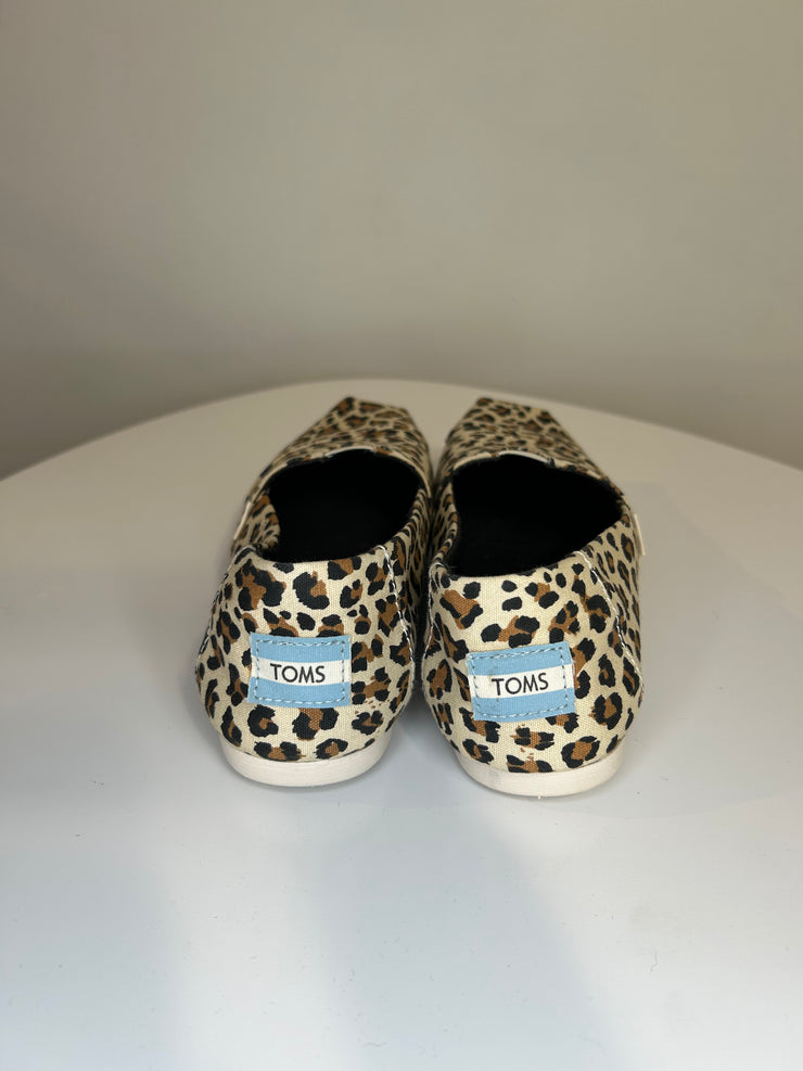 Toms Cheetah Print Slip Ons