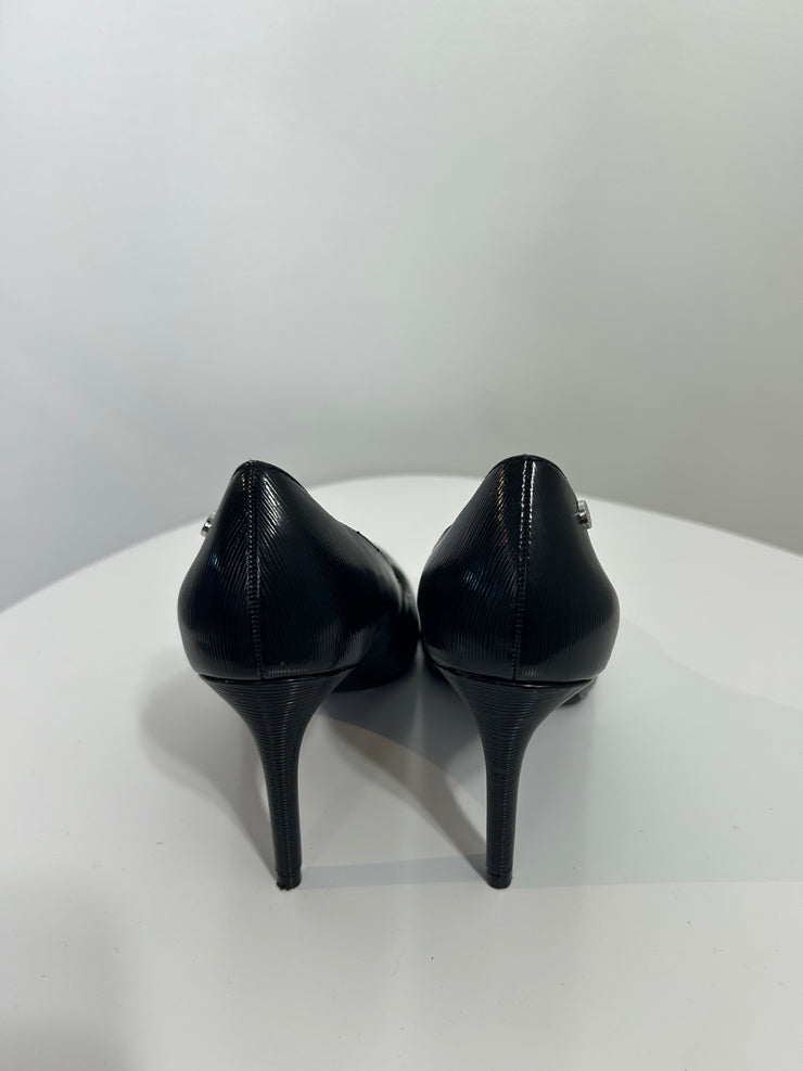 Calvin Klein Blk Pointed Heels