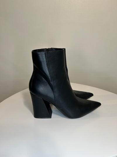 Madden Girl Black Heel Boots