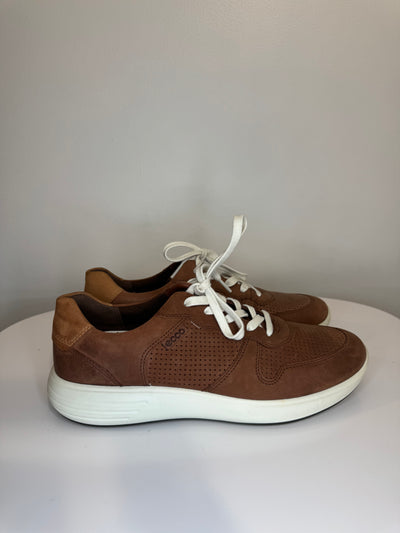 Baskets Ecco marron