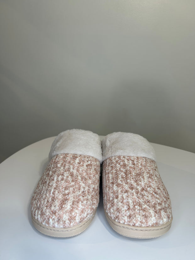 Denver Hayes Pink Slippers