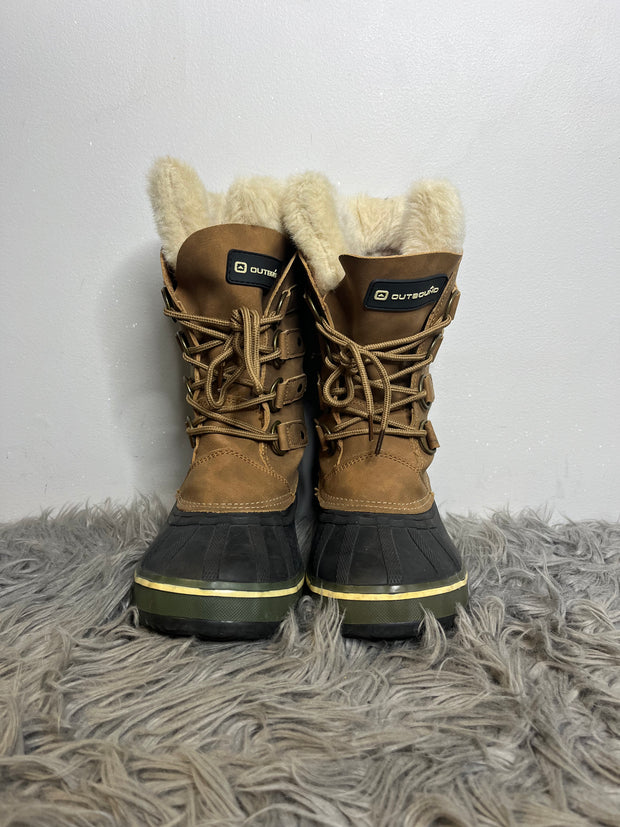 Outbound Brown Fuzzy Boots