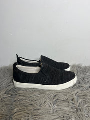 Earth Black Slip-On Sneakers