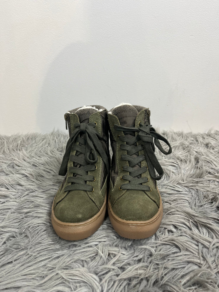 Cougar Green Boots