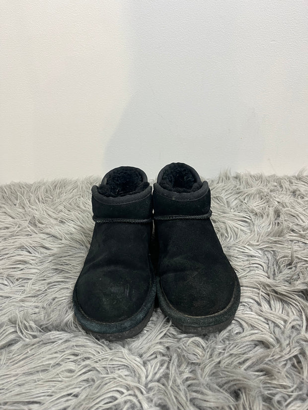 Cloud Nine Sheepskin Blk Boots