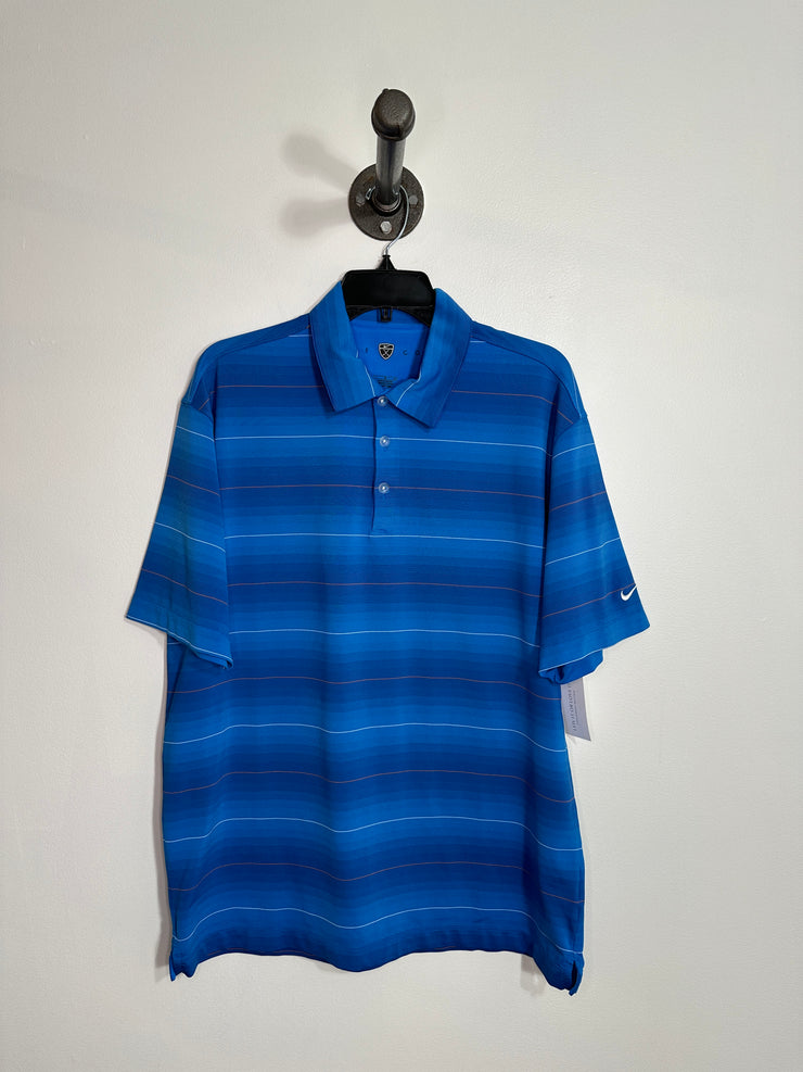 Polo de golf azul de Nike