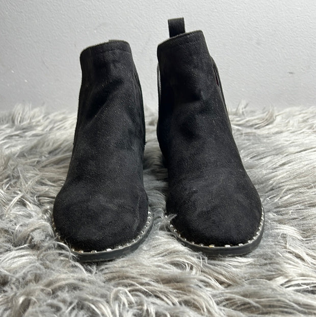 Steve Madden Black Boots